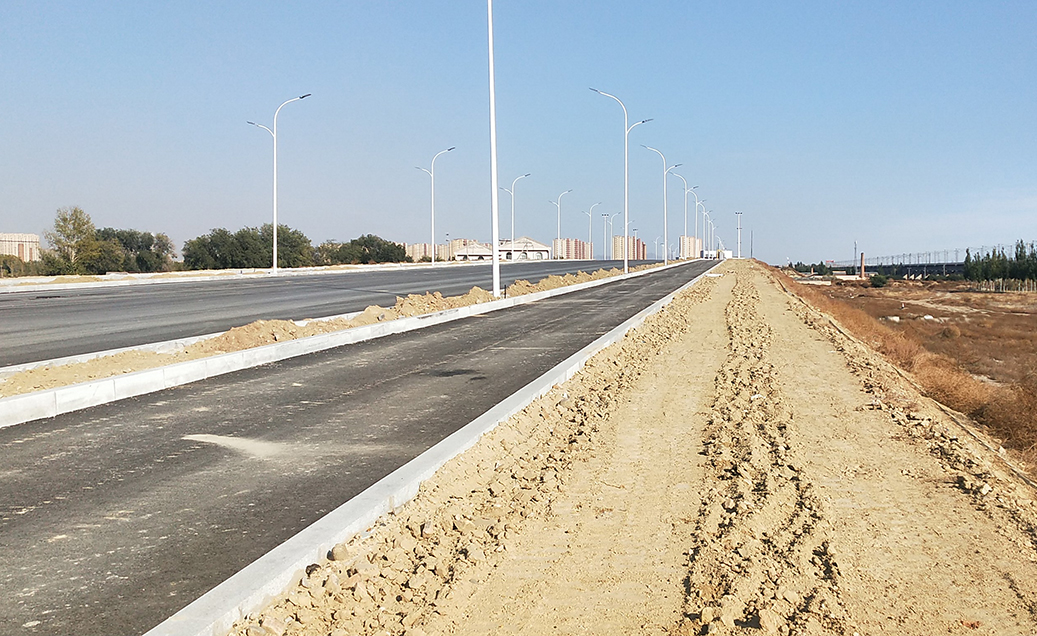 站前路人行道路基整平 (1).jpg